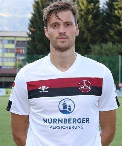 奇异果体育平台- 纽伦堡保级生死战前夕，全体队员公开信表决心  